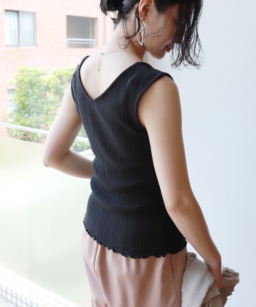 andme（アンドミー）の「ランダムテレコリブノースリーブ2wayタンクトップ（タンクトップ・レディース・アイボリー/グリーン系その他/ブラック/ベージュ/ブラウン・M/L）」の13枚目の写真
