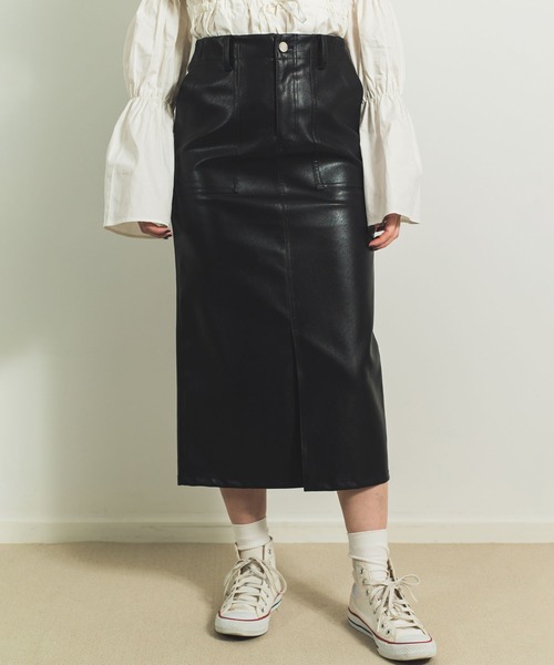 KOH.style（コースタイル）の「カラーヴィーガンレザータイトスカート（スカート・レディース・ブラック/カーキ/イエロー/ラベンダー・MEDIUM/LARGE）」の2枚目の写真