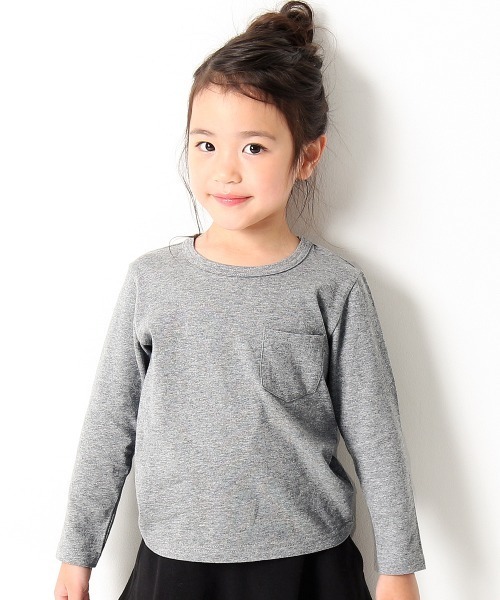 devirock(デビロック)の「クルーネック長袖Tシャツ(Tシャツ/カットソー・キッズ・グリーン系その他/ベージュ/杢グレー/キャメル/ブルー系その他/パープル系その他3/ホワイト/カーキ/ラベンダー/パープル系その他/ネイビー/モカ/スモークピンク/イエロー系その他/パープル/グリーン系その他2/パープル系その他2/ブラック/サックスブルー・130cm/100cm/120cm/140cm/110cm/150cm/160cm/90cm/80cm)」の4枚目の写真