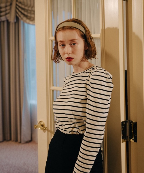 flowriri（フロウリリ）の「flowriri　パフスリーブボーダーカットソー（Tシャツ/カットソー・レディース・ベージュ/ブラック/ナチュラル/パープル・FREE）」の3枚目の写真