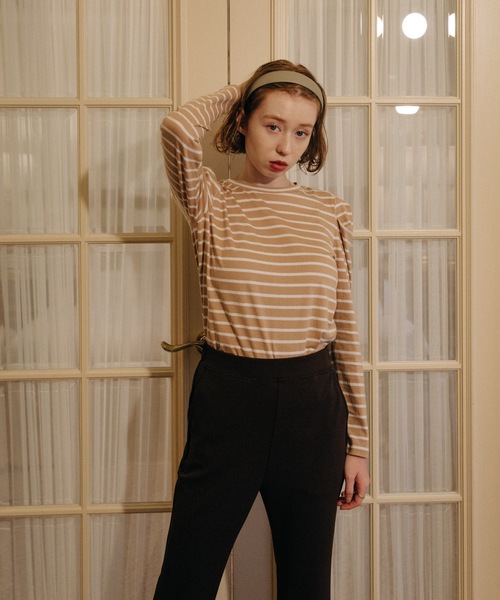 flowriri（フロウリリ）の「flowriri　パフスリーブボーダーカットソー（Tシャツ/カットソー・レディース・ベージュ/ブラック/ナチュラル/パープル・FREE）」の15枚目の写真