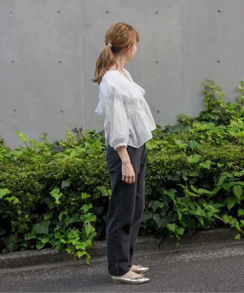 flower（フラワー）の「タイニーペタルトップ 2（シャツ/ブラウス・レディース・ホワイト/ブラウン・FREE）」の8枚目の写真