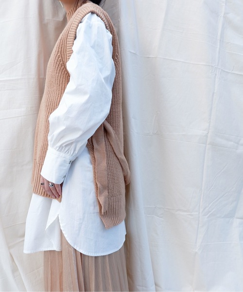 sakishimatokyo（サキシマトーキョー）の「【ZOZO限定】サキシマamp「ウエストベルトツキニットベスト」（ベスト・レディース・ブラック/ベージュ/ブラウン/アイボリー・FREE）」の17枚目の写真