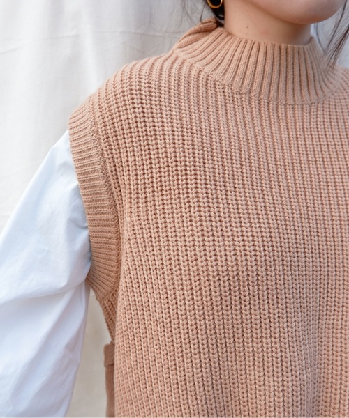 sakishimatokyo（サキシマトーキョー）の「【ZOZO限定】サキシマamp「ウエストベルトツキニットベスト」（ベスト・レディース・ブラック/ベージュ/ブラウン/アイボリー・FREE）」の20枚目の写真