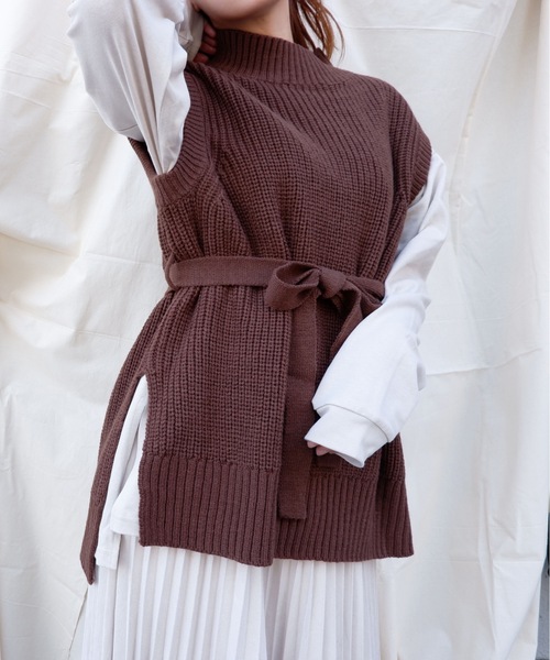 sakishimatokyo（サキシマトーキョー）の「【ZOZO限定】サキシマamp「ウエストベルトツキニットベスト」（ベスト・レディース・ブラック/ベージュ/ブラウン/アイボリー・FREE）」の21枚目の写真