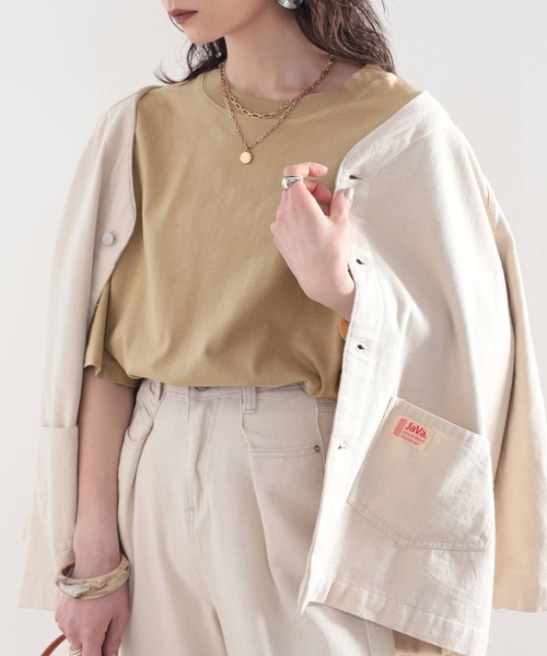 classicalelf(クラシカルエルフ)の「バックプリントで1+ ゆるっとサイドスリット半袖Tシャツ(Tシャツ/カットソー・レディース・ホワイト/ブラック/ベージュ/モカ/ブラウン系その他/グリーン系その他・MEDIUM/X-LARGE)」の6枚目の写真
