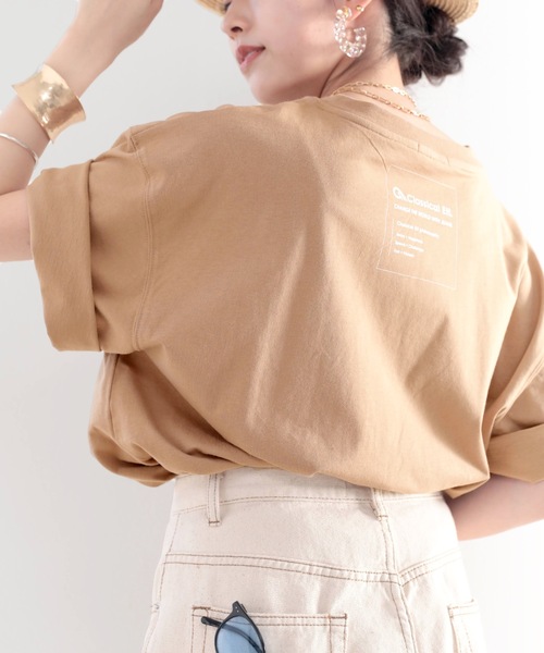 classicalelf(クラシカルエルフ)の「バックプリントで1+ ゆるっとサイドスリット半袖Tシャツ(Tシャツ/カットソー・レディース・ホワイト/ブラック/ベージュ/モカ/ブラウン系その他/グリーン系その他・MEDIUM/X-LARGE)」の14枚目の写真
