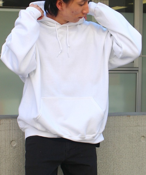 GILDAN（ギルダン）の「【GILDAN】 ギルダン 8.0 oz  ヘビーブレンド プルオーバーフーディー パーカー F1850（パーカー・メンズ・ホワイト/グレー/ブラック/イエロー/オレンジ/サンドベージュ・L/XL/M）」の7枚目の写真