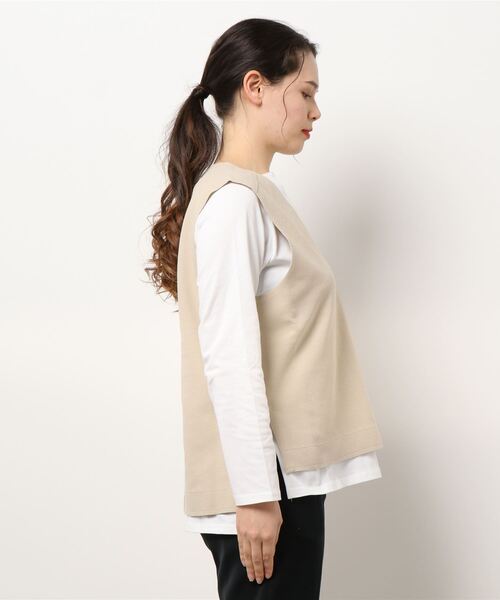 Te chichi（テチチ）の「カットベスト×Tシャツセット（Tシャツ/カットソー・レディース・ベージュ/ネイビー/オフホワイト・ﾌﾘ-）」の5枚目の写真