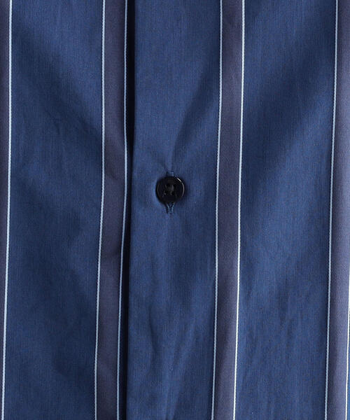 TOMORROWLAND （トゥモローランド）の「コットン バンドカラーストライプ半袖シャツ ARCHIVE FIT（シャツ/ブラウス・メンズ・ホワイト系その他/ブラウン系その他2/ブルー系その他4・S/M/XS）」の5枚目の写真