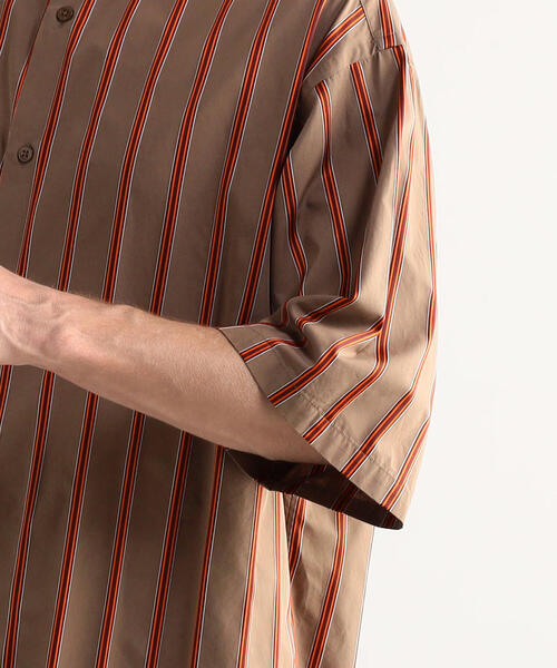 TOMORROWLAND （トゥモローランド）の「コットン バンドカラーストライプ半袖シャツ ARCHIVE FIT（シャツ/ブラウス・メンズ・ホワイト系その他/ブラウン系その他2/ブルー系その他4・S/M/XS）」の11枚目の写真