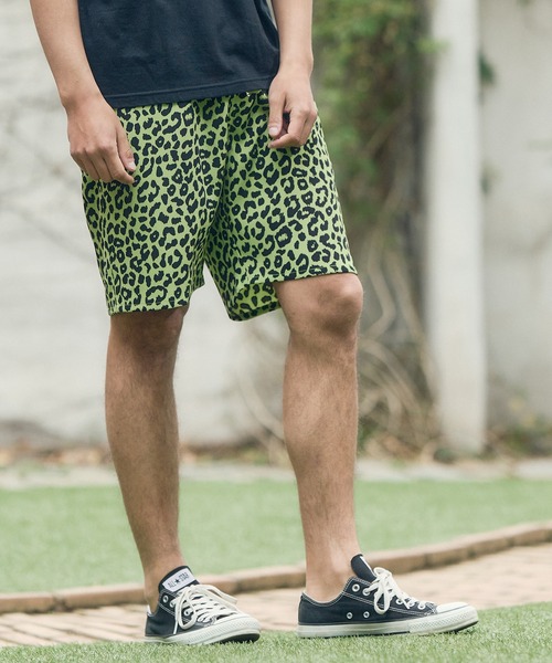 CAMBIO（カンビオ）の「mp8981-ヒョウ柄ショートパンツ（その他パンツ