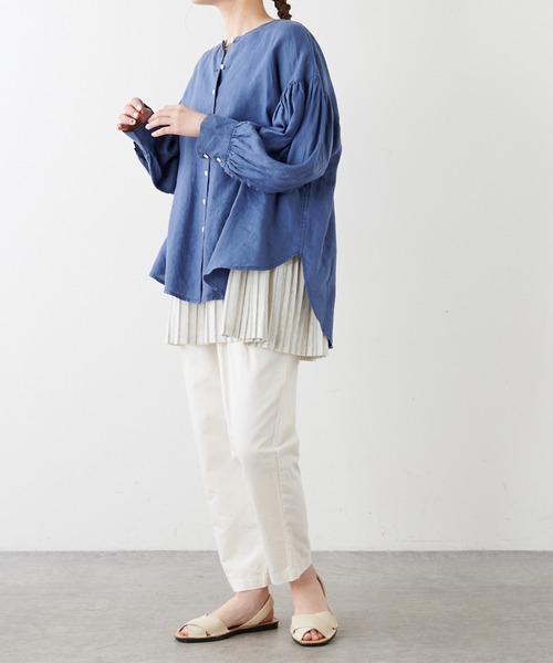 PUAL CE CIN(ピュアルセシン)の「麻/リネンキャンバスノーカラーブラウス(シャツ/ブラウス・レディース・オフホワイト/スミクロ/ベージュ/ブルー・FREE)」の22枚目の写真