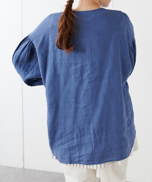 PUAL CE CIN(ピュアルセシン)の「麻/リネンキャンバスノーカラーブラウス(シャツ/ブラウス・レディース・オフホワイト/スミクロ/ベージュ/ブルー・FREE)」の19枚目の写真