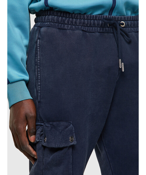 DIESEL（ディーゼル）の「メンズ スウェットパンツ ポケット（その他パンツ・メンズ・ダークブラウン/ダークブルー・SMALL/MEDIUM/LARGE/X-LARGE/X-SMALL/XX-LARGE）」の4枚目の写真