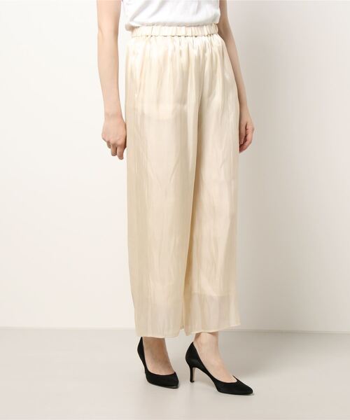 GARAGE OF GOOD CLOTHING（ガレージオブグッドクロージング）の「シャイニ-サテンパンツ＊＊（その他パンツ・レディース・グリーン/アイボリー/ブラック・FREE）」の6枚目の写真