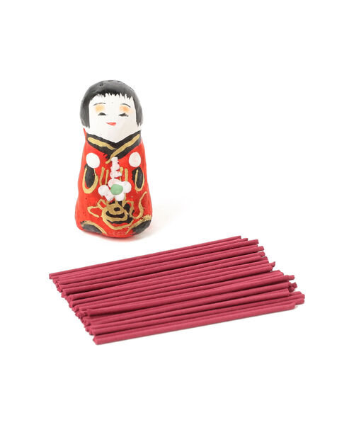 BEAMS JAPAN(ビームス ジャパン)の「【香川】IKUNAS / 奉公さん つまみ人形型 お香たて&お香セット▲(ルームフレグランス/お香・メンズ・その他・ONE SIZE)」の1枚目の写真