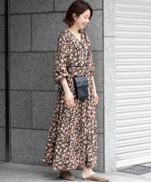 URBAN RESEARCH Sonny Label(アーバンリサーチサニーレーベル)の「ボーホーフラワーワンピース(ワンピース・レディース・ブラック/カーキ/イエロー・FREE)」の7枚目の写真