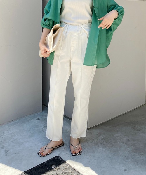 CAPRICIEUX LE'MAGE（カプリシューレマージュ）の「フロントタックデニム（デニムパンツ・レディース・ホワイト/インディゴブルー・FREE）」の21枚目の写真