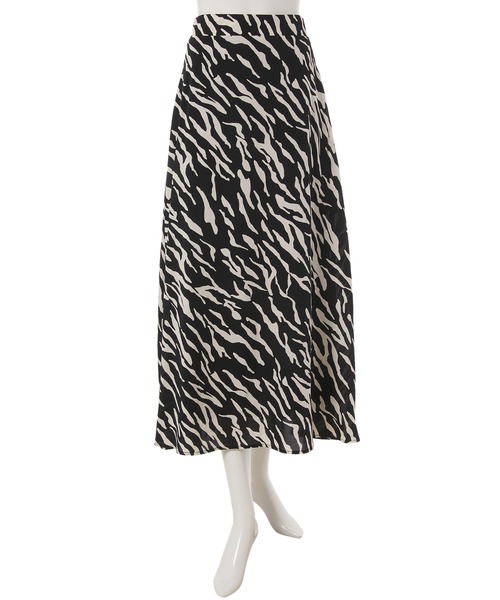 fifth calin（フィフスカラン）の「ゼブラAラインフレアスカート（スカート・レディース・ホワイト/ブラック・MEDIUM）」の12枚目の写真