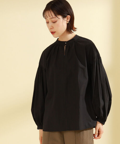 Ray BEAMS（レイビームス）の「Ray BEAMS / ギャザー ボリュームスリーブ シャツ（シャツ/ブラウス・レディース・ホワイト/ブラック/ベージュ・ONE SIZE）」の16枚目の写真