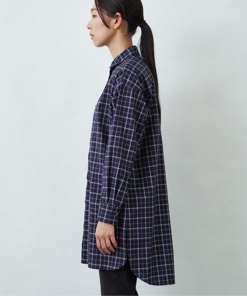 LOISIR（ロワズィール）の「ラウンドカラーチュニックシャツ（チュニック・レディース・サックスブルー/チェック/オフホワイト・FREE）」の10枚目の写真
