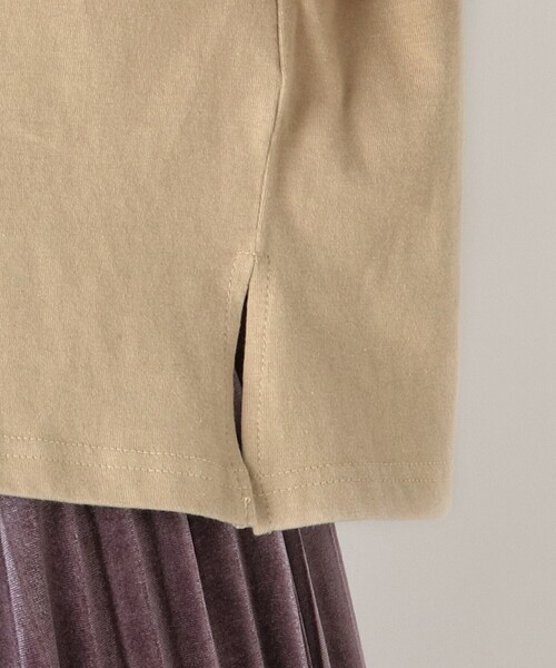 Cutie Blonde(キューティーブロンド)の「◆ルーズBIGロゴプルオーバー【ショート丈】(Tシャツ/カットソー・レディース・ベージュ/ブラック・02/01/03)」の11枚目の写真