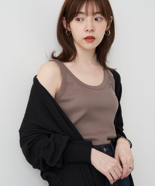 earth music&ecology（アースミュージックアンドエコロジー）の「チェーン柄リブタンクトップ ＊（タンクトップ・レディース・ライトベージュ/モカ/アイボリー/ブラック・S/M）」の4枚目の写真