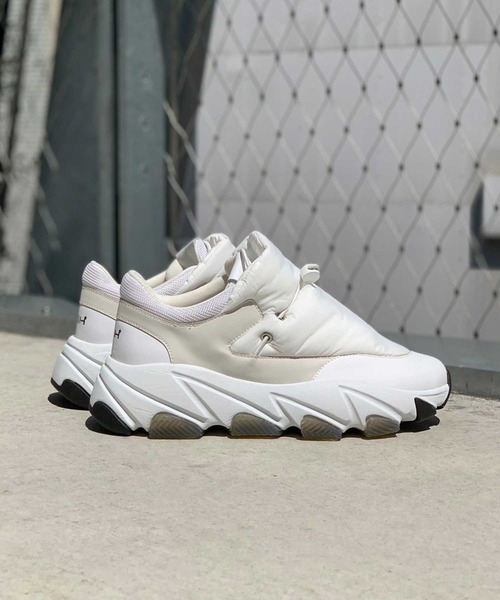 ASH（アッシュ）の「【EKO】パフィーチャンキースニーカー（スニーカー・レディース・ブラック/ホワイト/カーキ・35/36/37/38/39/40）」の17枚目の写真