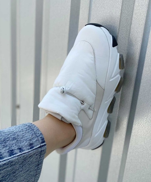 ASH（アッシュ）の「【EKO】パフィーチャンキースニーカー（スニーカー・レディース・ブラック/ホワイト/カーキ・35/36/37/38/39/40）」の16枚目の写真