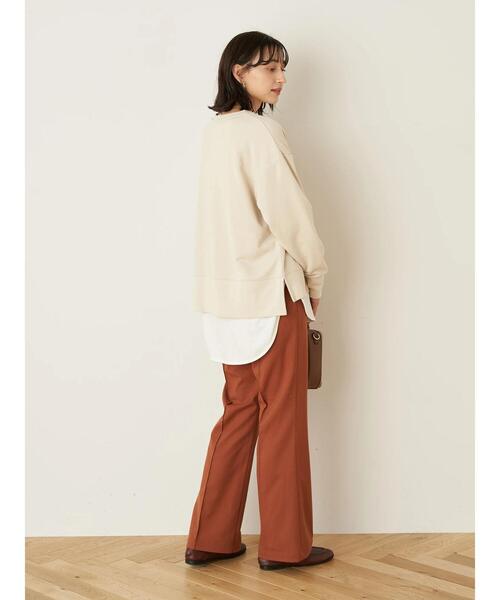 earth music&ecology（アースミュージックアンドエコロジー）の「グラフィックスウェット(ベーシック) ＊（Tシャツ/カットソー・レディース・チャコールグレー/ネイビー/アイボリー/モカ・FREE）」の16枚目の写真