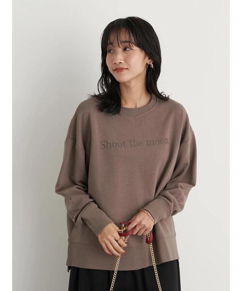 earth music&ecology（アースミュージックアンドエコロジー）の「グラフィックスウェット(ベーシック) ＊（Tシャツ/カットソー・レディース・チャコールグレー/ネイビー/アイボリー/モカ・FREE）」の17枚目の写真