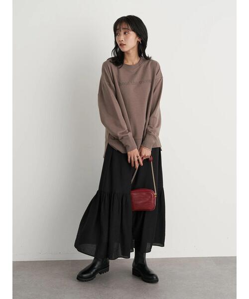 earth music&ecology（アースミュージックアンドエコロジー）の「グラフィックスウェット(ベーシック) ＊（Tシャツ/カットソー・レディース・チャコールグレー/ネイビー/アイボリー/モカ・FREE）」の22枚目の写真