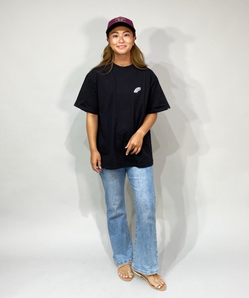 VANS（バンズ）の「【ムラサキスポーツ別注】VANS/バンズ  ビッグシルエット/オーバーサイズ/ バックプリント スケートロゴTシャツ  122H3010123（Tシャツ/カットソー・レディース・ブラック/ブルー/ホワイト・S/M）」の6枚目の写真