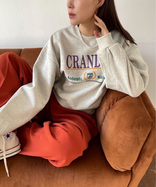 Didot.showroom(ディドット ショールーム)の「CRANDPA mtm / 前面クラシックロゴプリント短丈スウェットトレーナー(スウェット・レディース・オートミール/グリーン・FREE)」の16枚目の写真