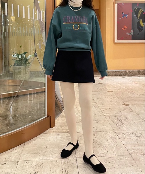 Didot.showroom(ディドット ショールーム)の「CRANDPA mtm / 前面クラシックロゴプリント短丈スウェットトレーナー(スウェット・レディース・オートミール/グリーン・FREE)」の7枚目の写真