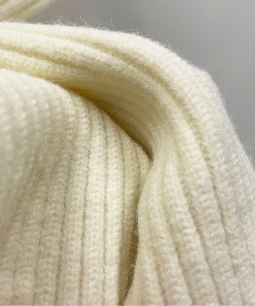 PICCIN(ピッチン)の「フード付畔編みロングジレ(ニット/セーター・レディース・オフホワイト/ブラック・M)」の4枚目の写真