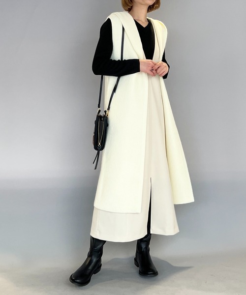 PICCIN(ピッチン)の「フード付畔編みロングジレ(ニット/セーター・レディース・オフホワイト/ブラック・M)」の18枚目の写真
