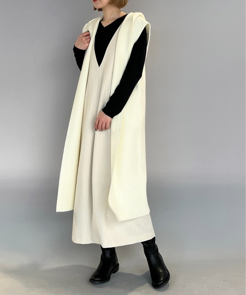 PICCIN(ピッチン)の「フード付畔編みロングジレ(ニット/セーター・レディース・オフホワイト/ブラック・M)」の17枚目の写真