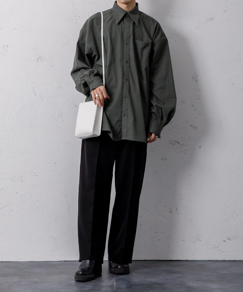 Adoon plain（アドーンプレーン）の「【Adoon plain】スクエアショルダーバッグ（ショルダーバッグ・メンズ・ホワイト/ブラック・FREE）」の21枚目の写真