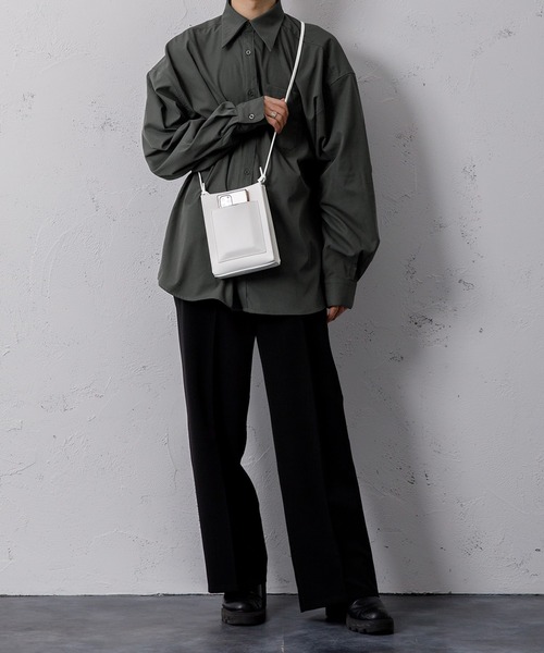 Adoon plain（アドーンプレーン）の「【Adoon plain】スクエアショルダーバッグ（ショルダーバッグ・メンズ・ホワイト/ブラック・FREE）」の22枚目の写真