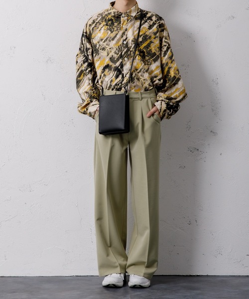 Adoon plain（アドーンプレーン）の「【Adoon plain】スクエアショルダーバッグ（ショルダーバッグ・メンズ・ホワイト/ブラック・FREE）」の8枚目の写真