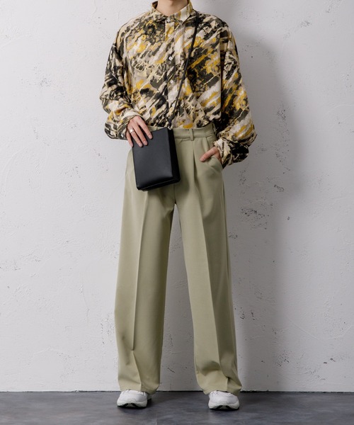 Adoon plain（アドーンプレーン）の「【Adoon plain】スクエアショルダーバッグ（ショルダーバッグ・メンズ・ホワイト/ブラック・FREE）」の3枚目の写真