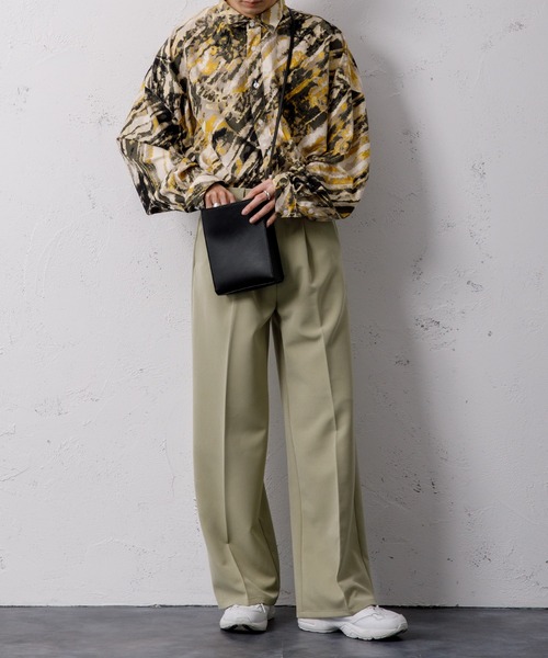 Adoon plain（アドーンプレーン）の「【Adoon plain】スクエアショルダーバッグ（ショルダーバッグ・メンズ・ホワイト/ブラック・FREE）」の4枚目の写真