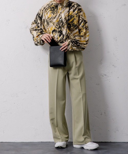 Adoon plain（アドーンプレーン）の「【Adoon plain】スクエアショルダーバッグ（ショルダーバッグ・メンズ・ホワイト/ブラック・FREE）」の5枚目の写真