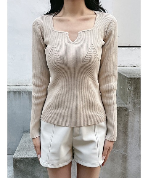 ENVYM(アンビー)の「ハートネックリブKNIT(ニット/セーター・レディース・ベージュ/ブラック/ホワイト・FREE)」の12枚目の写真