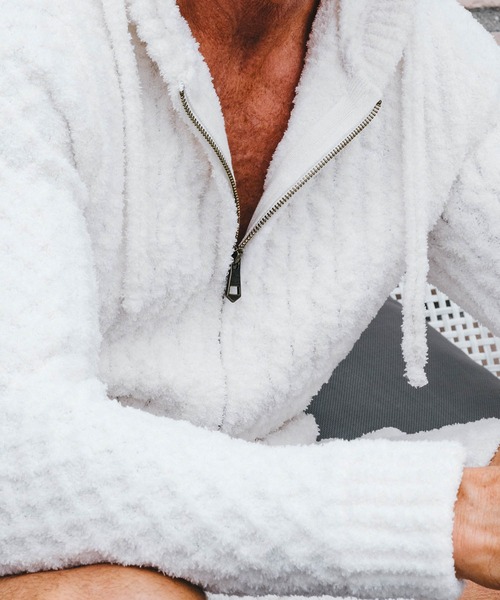 1PIU1UGUALE3 RELAX (ウノピゥウノウグァーレトレ リラックス)の「1PIU1UGUALE3 RELAX(ウノピゥウノウグァーレトレ)ケーブルニットパーカー(パーカー・メンズ・ブラック/ホワイト/ネイビー・S/L/M/XL)」の15枚目の写真