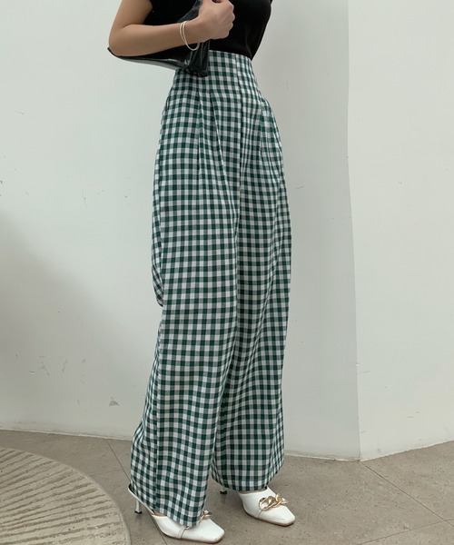 Diosfront（ディオスフロント）の「ハイウエストギンガムチェックセミワイドパンツ（その他パンツ・レディース・ブラック/ブラウン/グリーン・M/L/S）」の17枚目の写真