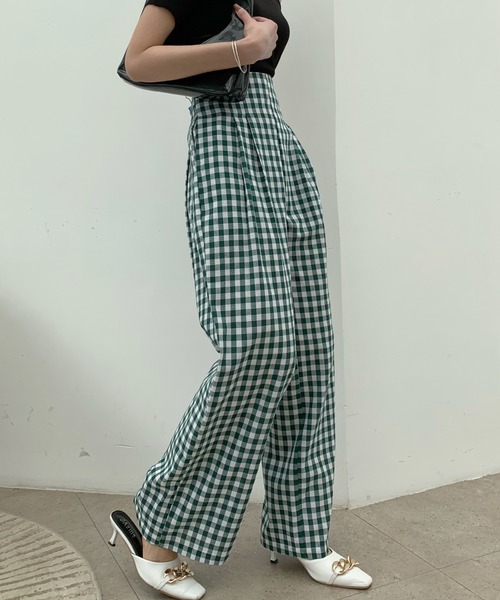 Diosfront（ディオスフロント）の「ハイウエストギンガムチェックセミワイドパンツ（その他パンツ・レディース・ブラック/ブラウン/グリーン・M/L/S）」の19枚目の写真