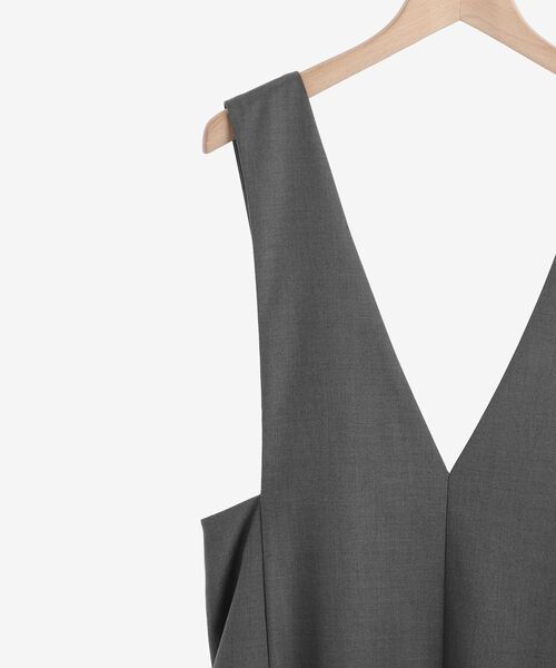 le.coeur blanc（ルクールブラン）の「セミフレア2wayジャンパースカート（ジャンパースカート・レディース・ブラック/グレー・38/36）」の8枚目の写真